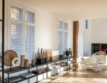 Shutters blancs avec manette