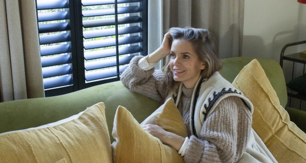 Shutters in woning Hanna Verboom in Amsterdam