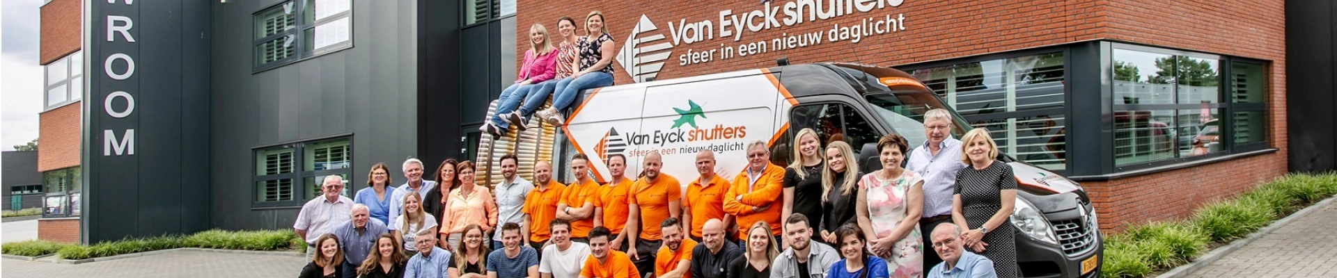 Werknemers Van Eyck shutters