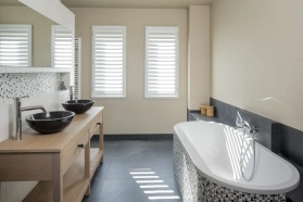 shutters-in-de-badkamer-1.jpg