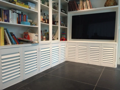 shutters louvredeuren in een kast