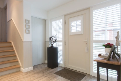 shutters-voordeur-hal-iedere-ruimte.jpg