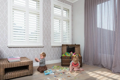 shutters_raamdecoratie-shutters-kinderkamer.jpg